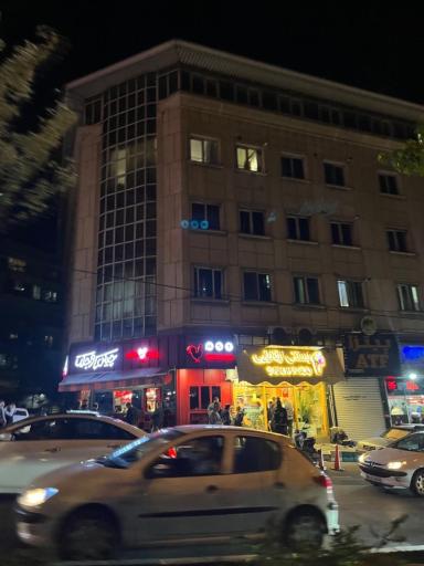 بستنی ایتالیایی سن مارکو