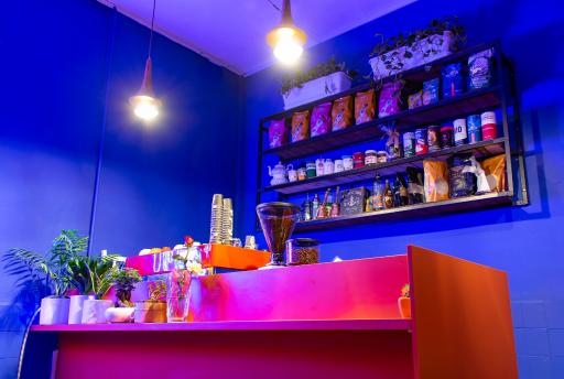 عکس کافی شاپ اوهانا