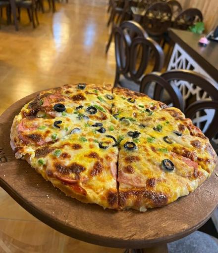 عکس باغ رستوران امپراطور 