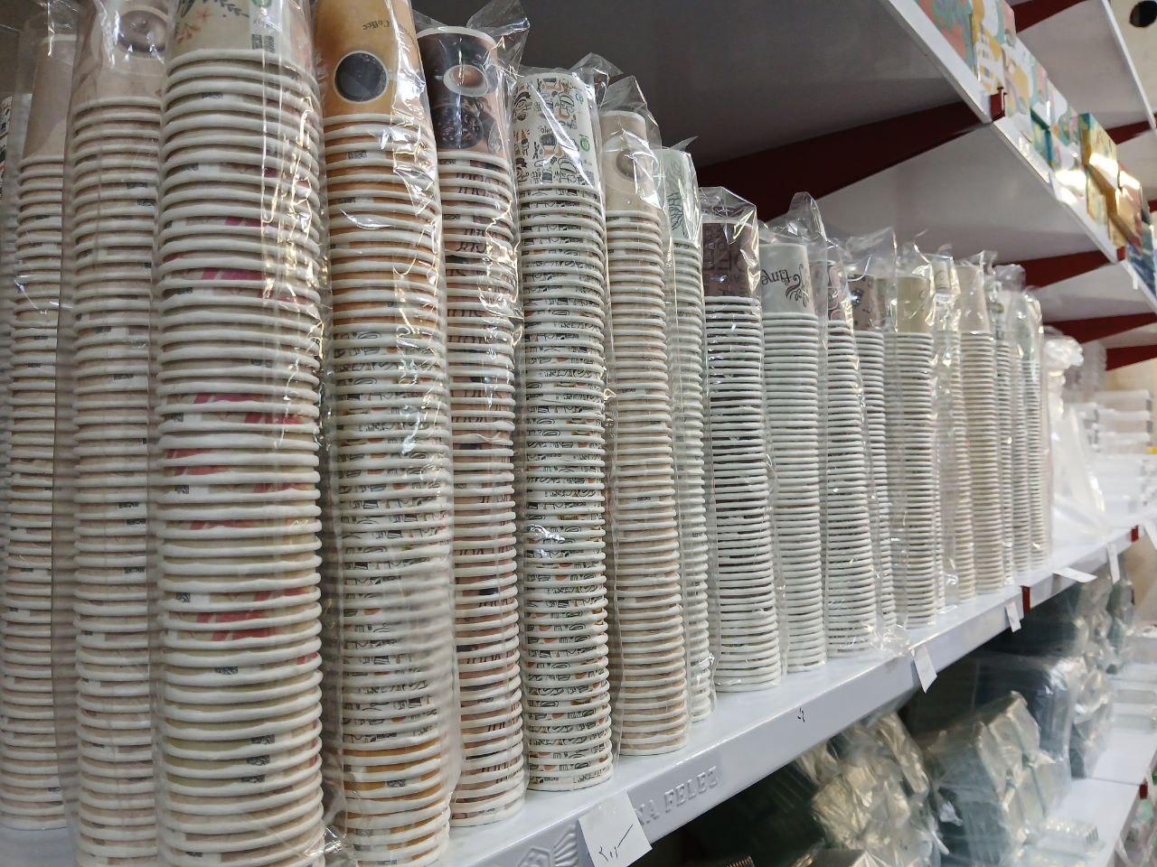 عکس ظروف یکبار مصرف و لوازم تولد صائب