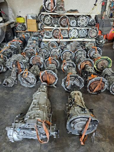 عکس تعمیرگاه گیربکس اتوماتیک سام