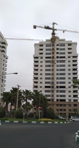 عکس میدان جوان