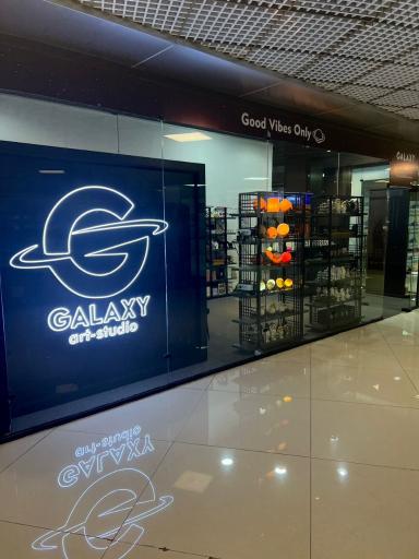 عکس فروشگاه گلکسی آرت