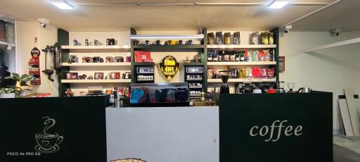 عکس کافه قهوه ترانزیت