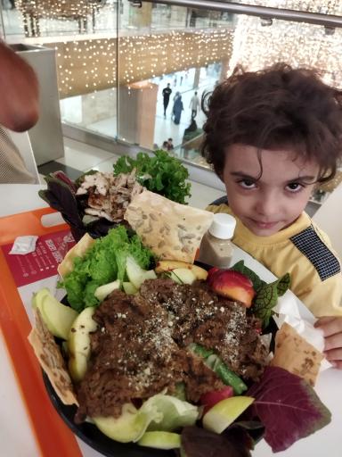 عکس فودکورت لاله پارک تبریز