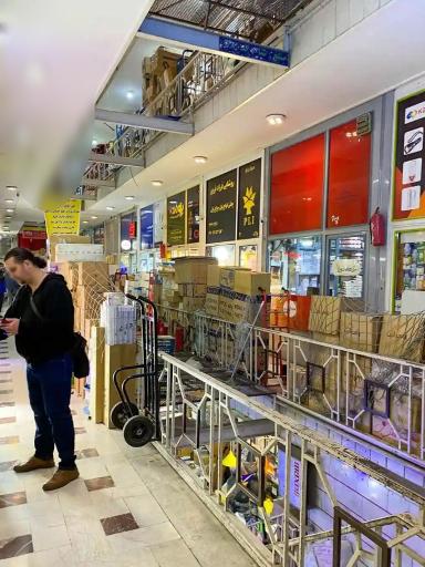 عکس پاساژ ۱۱۰ 