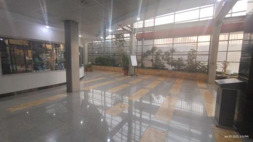 عکس مرکز همایش سازمان مدیریت صنعتی