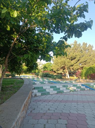 بوستان آخماقیه