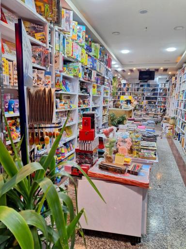 عکس کتابفروشی کتابکده