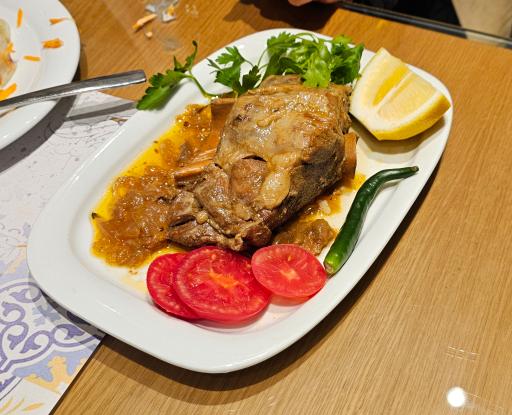 عکس رستوران چلو گوشت درویشی