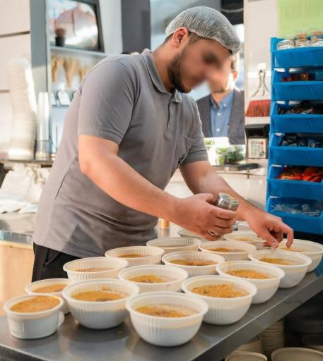 عکس حلیم نیشابوری بامداد (شعبه کلاهدوز)