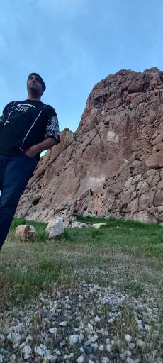 عکس سنگ نگاره آنوبانینی