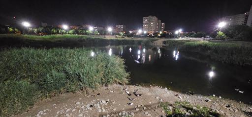 عکس دریاچه آبی فروزان