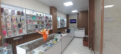 عکس فروشگاه  دنیای همراه 