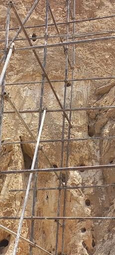 عکس سنگ نگاره آنوبانینی