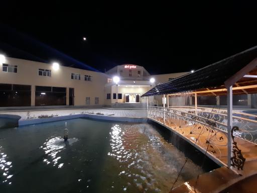 عکس هتل زنبق یزد