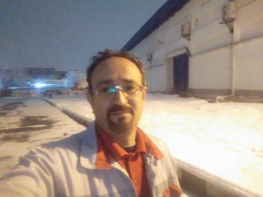 عکس انبار مرکزی بهستان پخش‌ 