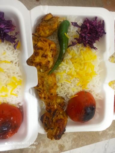 عکس غذاخوری علی دایی شعبه 2 