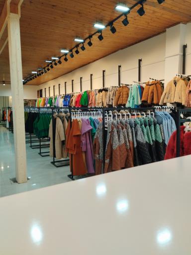 عکس فروشگاه زنانه گیس