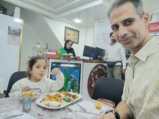 عکس آشپزخونه و بیرون بر نارنج و ترنج