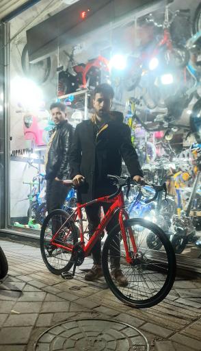 عکس دوچرخه فروشی حسین زاده