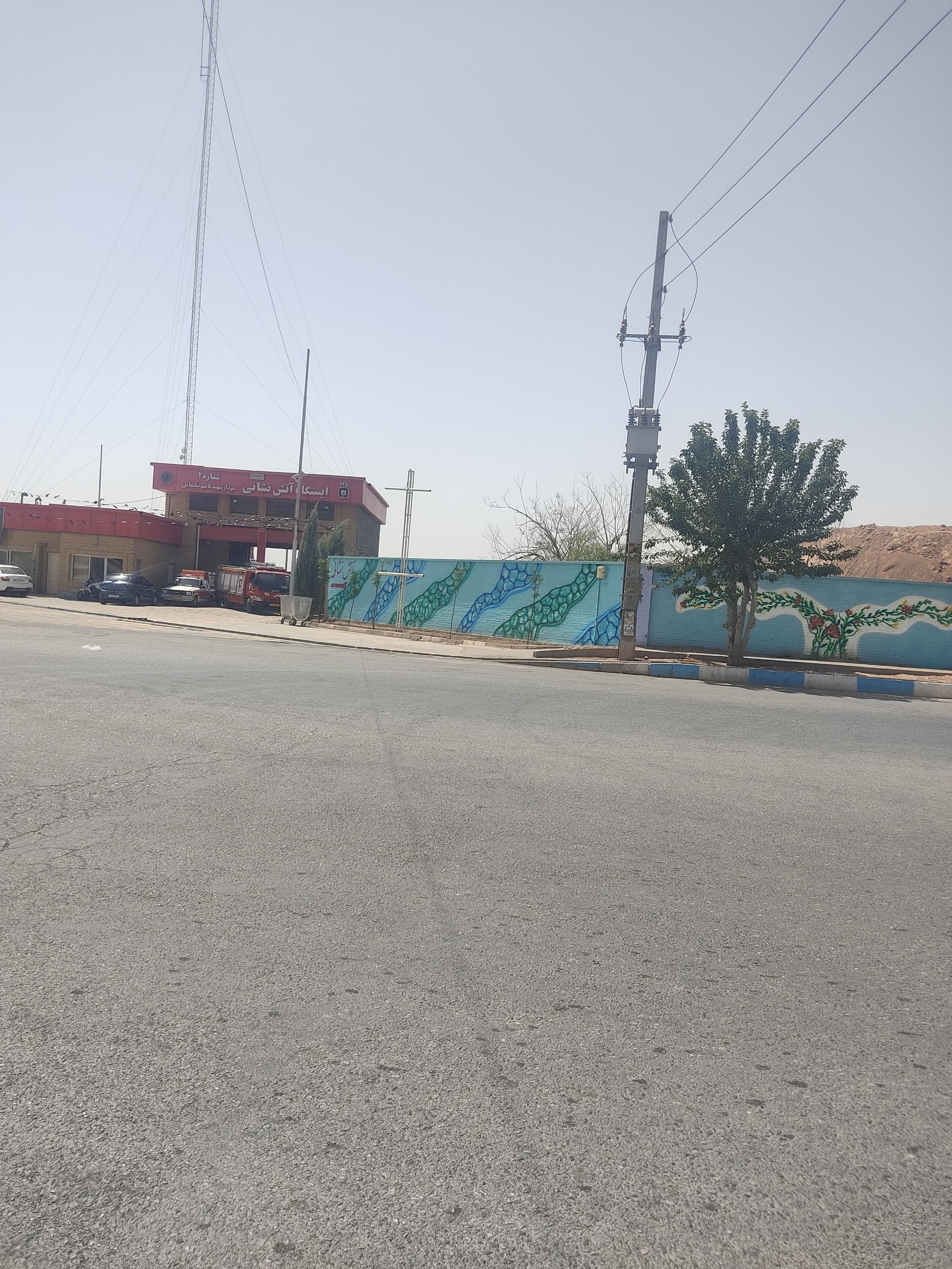 عکس ایستگاه آتش نشانی شهید قاسم سلیمانی ۲