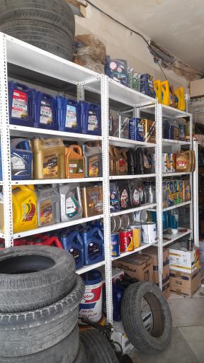 عکس تعویض روغن و آپاراتی‌ آخوندی