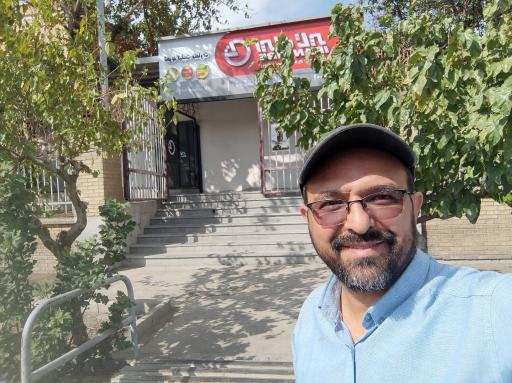 عکس فروشگاه عرضه مستقیم محصولات تولیدی شرکت ایران تایر