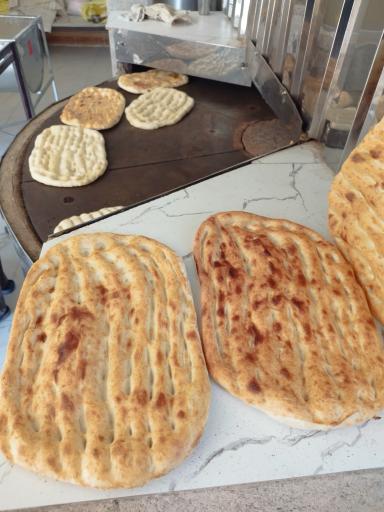 عکس نانوایی بربری ضرغامی 