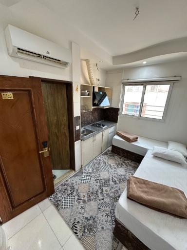  مهمانپذیر هشتمین خورشید