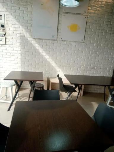 عکس کافی شاپ کلانا