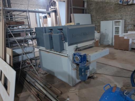 عکس خدمات برش پی وی سی و وکیوم آقاجانی