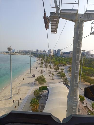 عکس ایستگاه تله کابین میکا کیش