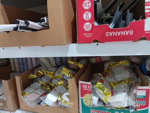 عکس فروشگاه لوازم خانگی غلامی