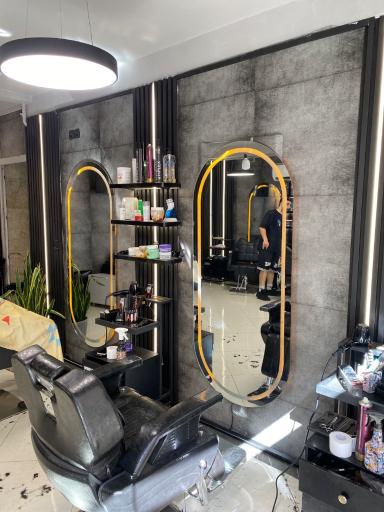 عکس آرایشگاه امانج