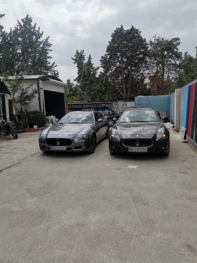 عکس تعمیرگاه و تعویض روغن صفری