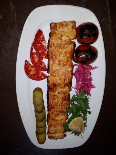 عکس رستوران بختیاریها