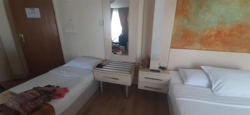 عکس هتل سفیر اصفهان