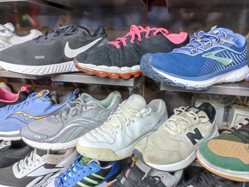 عکس فروشگاه دنیای پلنگی اهورا