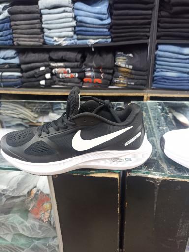 عکس فروشگاه دنیای پلنگی اهورا