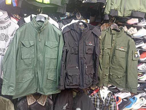 عکس فروشگاه دنیای پلنگی اهورا