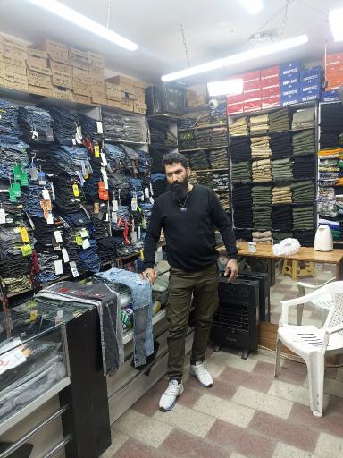 عکس فروشگاه دنیای پلنگی اهورا