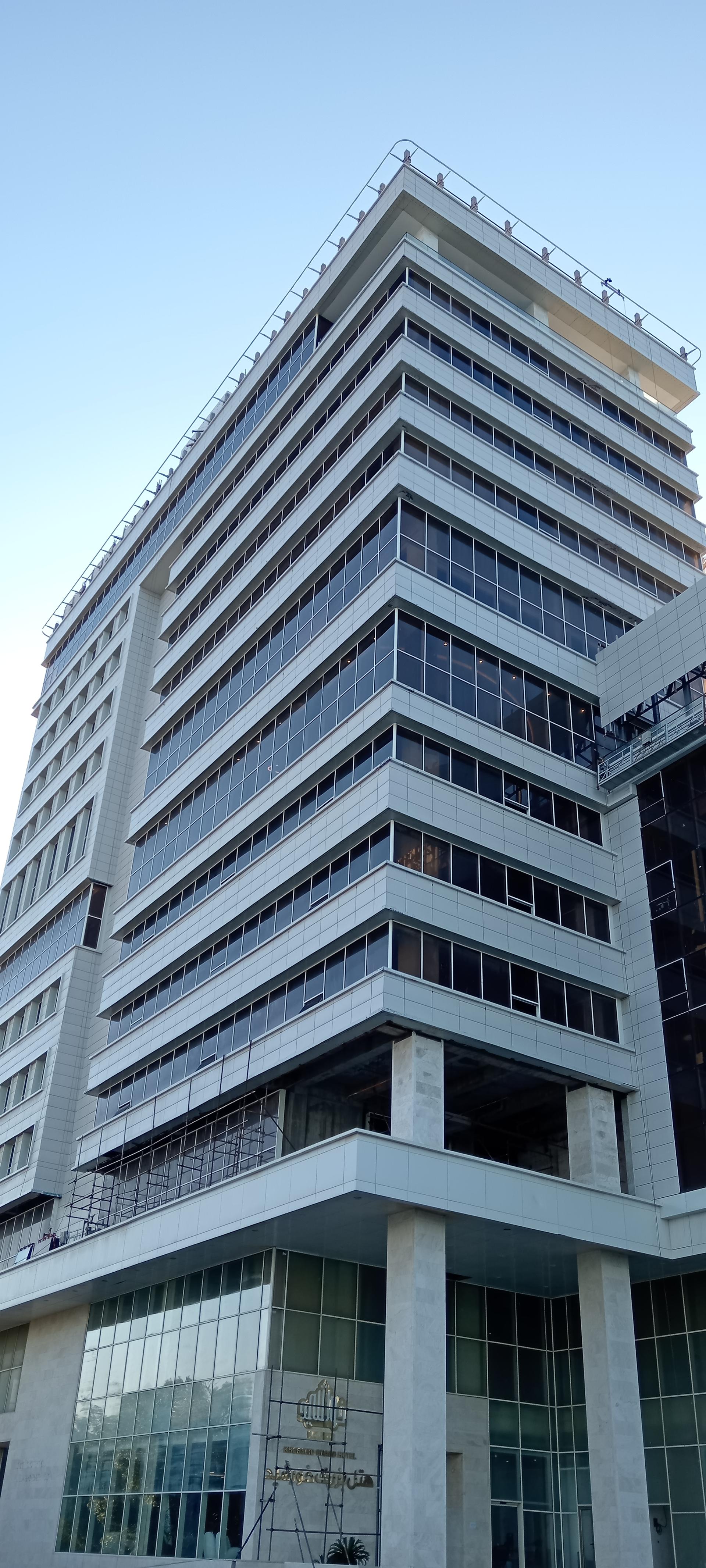 عکس مرکز تجاری اداری خورشید