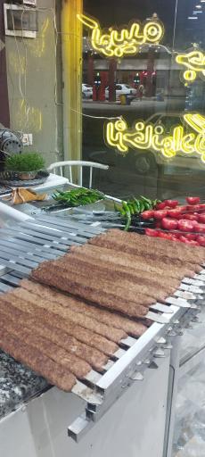 عکس کبابی صادقی