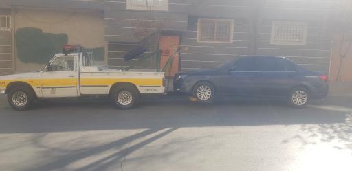 عکس تعمیرگاه تخصصی اتومبیل پویا