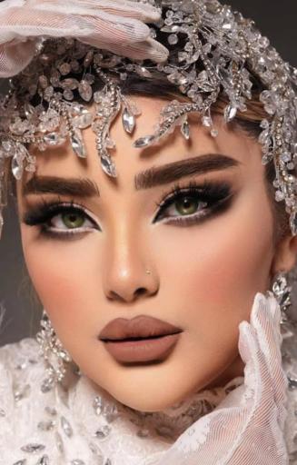 عکس سالن زیبایی ماه رویان