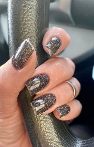 عکس خدمات ناخن سارین