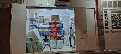 عکس ظروف یکبار مصرف آسمان 