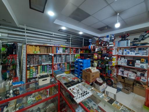 عکس سرای ابزار صادقی