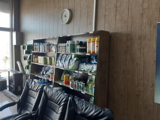 عکس داروخانه کشاورزی روحبخش